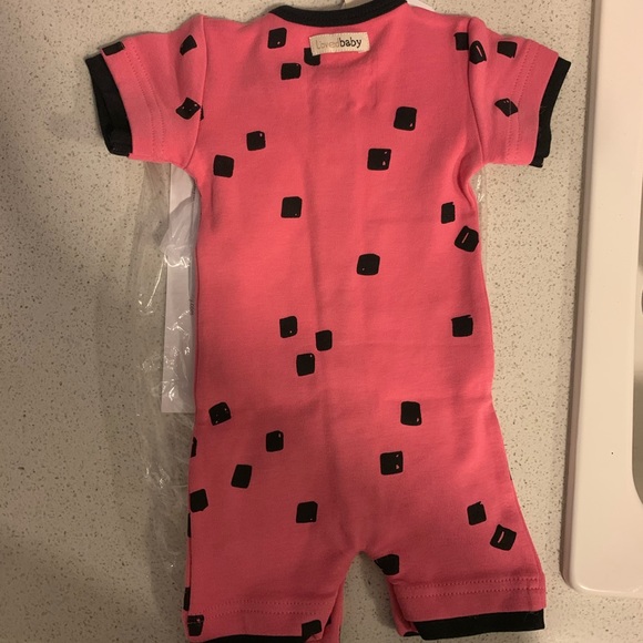L'oved Baby Short Sleeve Romper NWT - Picture 4 of 4